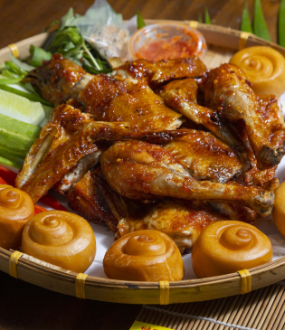 Gà Quay Lucky Food – Hương Vị Tuyệt Hảo, Đẳng Cấp Mỗi Ngày