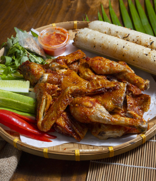 🏆 Top 5 Quán Gà Quay Ngon Nhất Hóc Môn– Đã Ăn Là Mê! 🍗🔥